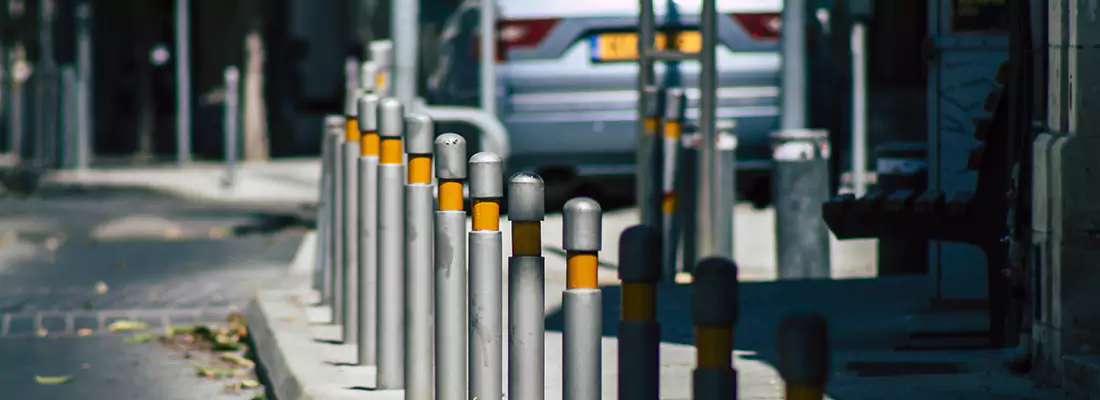 Safe and Convenient Retractable Barrier Column Systems for Properties in Cooper City, FL